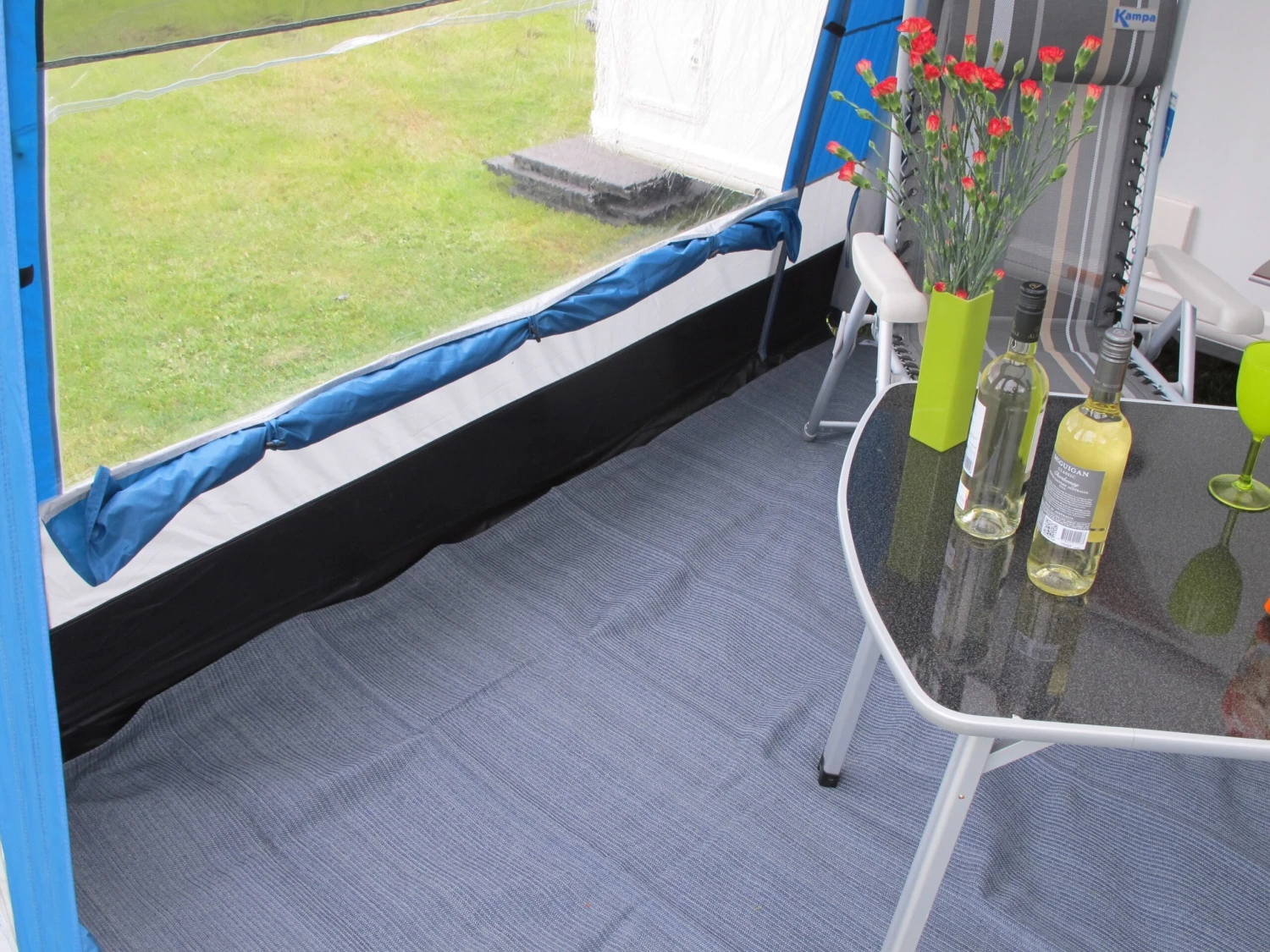 Dometic Easy Tread Carpet 250 X 250cm - Image 3