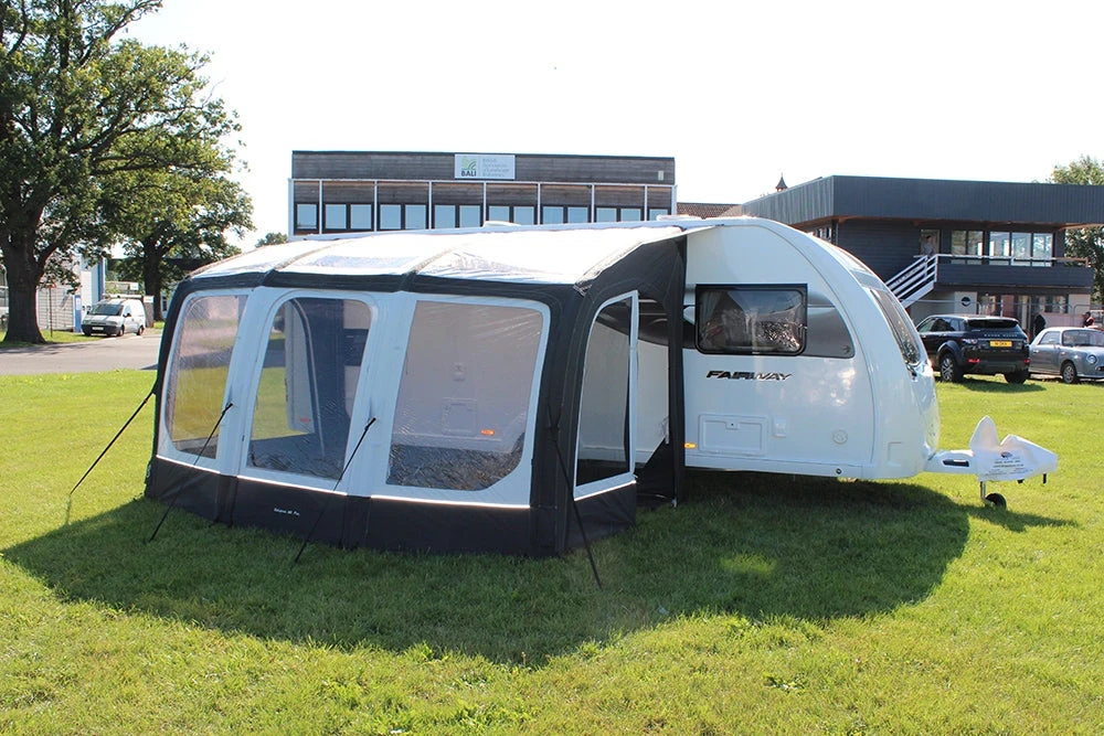 Outdoor Revolution Eclipse Pro 380 Caravan Awning - With Free Mesh Door Panels - Image 2